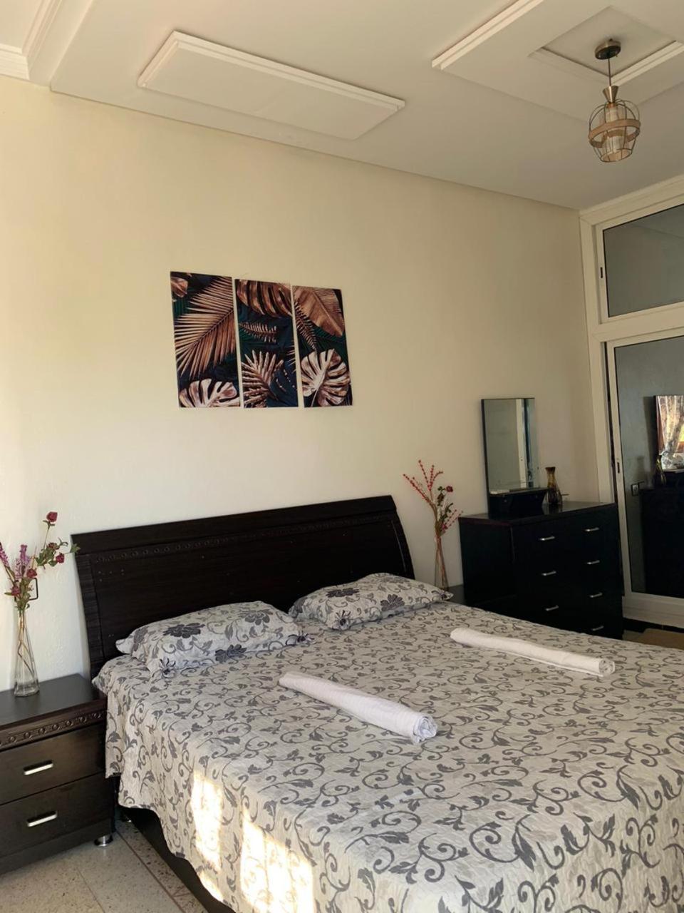 Appartement Meuble A Louer แมกเนส ภายนอก รูปภาพ
